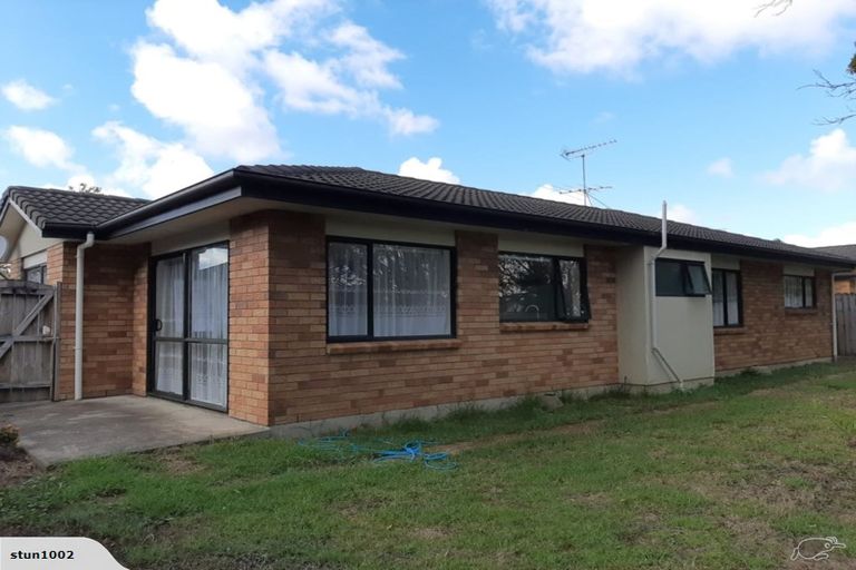 Photo of property in 18 Ardkeen Place, East Tamaki, Auckland, 2016