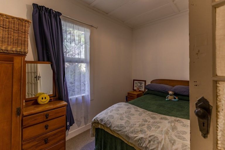 Photo of property in 45 Faraday Street, Hospital Hill, Napier, 4110