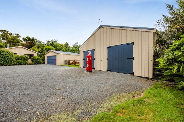 Photo of property in 414b Turuturu Road, Hawera, 4674