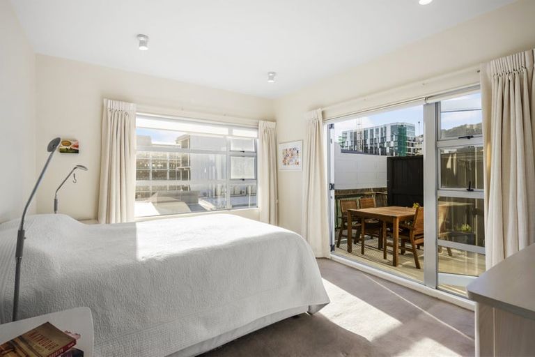 Photo of property in Galleria Apartments, 27/77 Tory Street, Te Aro, Wellington, 6011