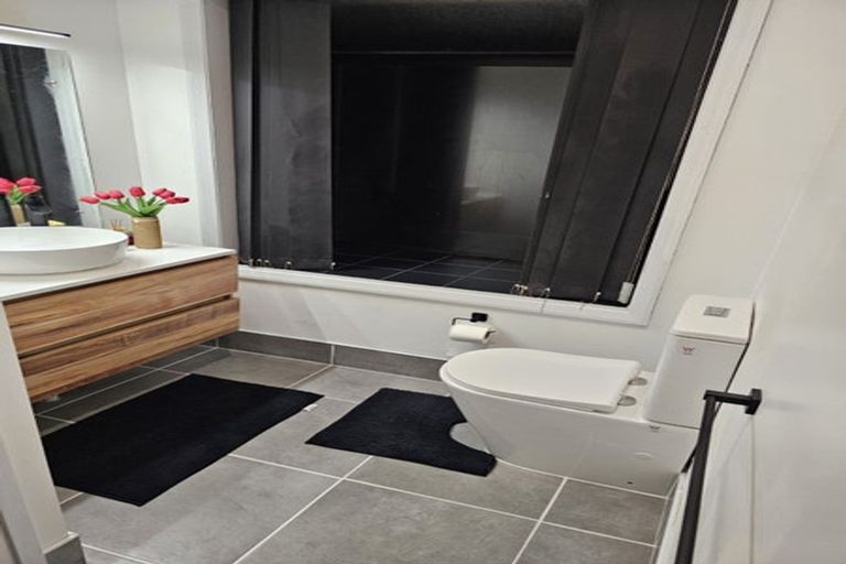 Photo of property in 14 Lees Grove, Wainuiomata, Lower Hutt, 5014