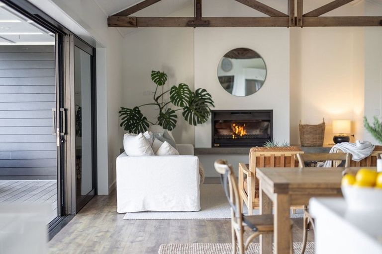 Photo of property in 969 Kahuranaki Road, Kahuranaki, Havelock North, 4295