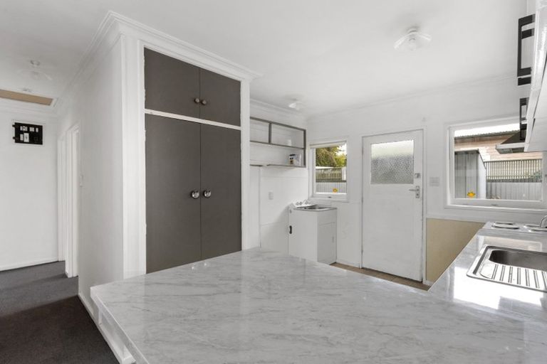 Photo of property in 2/504 Queen Street East, Hastings, 4122