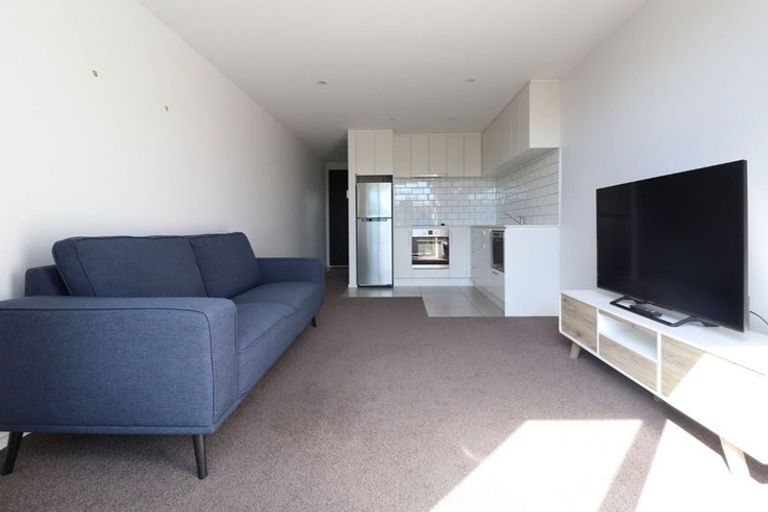 Photo of property in 1036b Colombo Street, St Albans, Christchurch, 8014