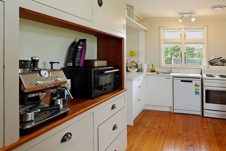 Photo of property in 51 Stuart Street, Holmes Hill, Oamaru, 9401