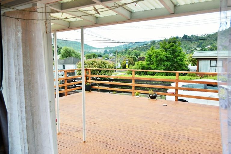 Photo of property in 113 Stokes Valley Road, Stokes Valley, Lower Hutt, 5019