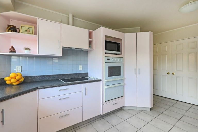 Photo of property in 121 Auckland Road, Greenmeadows, Napier, 4112