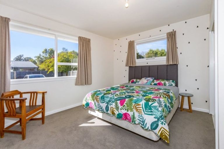 Photo of property in 1/66 Cutts Road, Russley, Christchurch, 8042