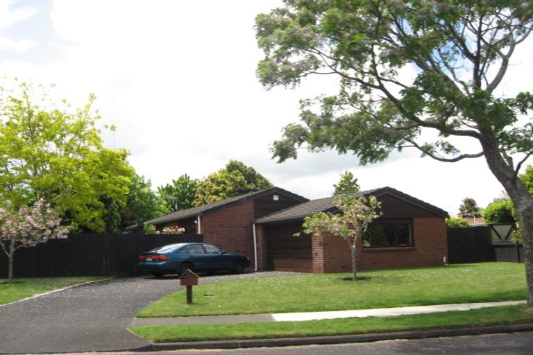 Photo of property in 181 Walter Strevens Drive, Conifer Grove, Takanini, 2112