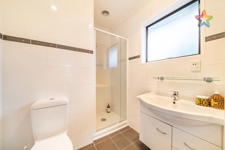 Photo of property in 4 Gainsborough Grove, Belmont, Lower Hutt, 5010