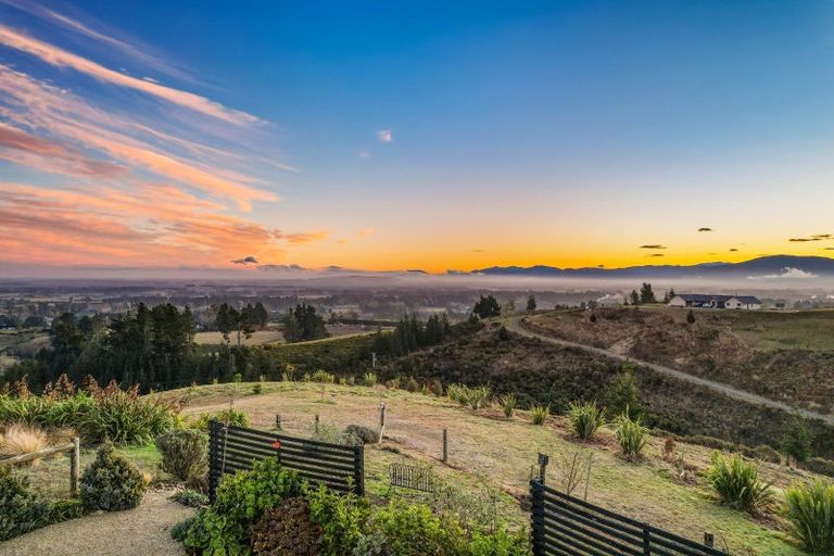 Photo of property in 386 Carrs Road, Loburn, Rangiora, 7472