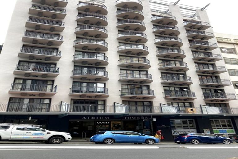 Photo of property in Atrium Towers, 4n/154 The Terrace, Wellington Central, Wellington, 6011