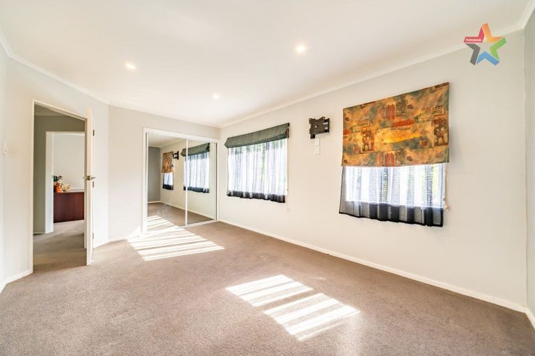 Photo of property in 2/32 Hair Street, Wainuiomata, Lower Hutt, 5014