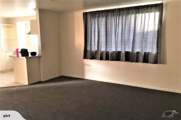 Photo of property in 9a Margarita Rise, Pukekohe, 2120