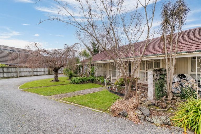 Photo of property in 135a Totara Street, Riccarton, Christchurch, 8041