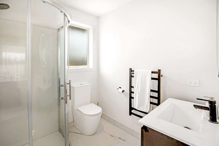 Photo of property in 7 Magnolia Lane, Kelvin Grove, Palmerston North, 4414