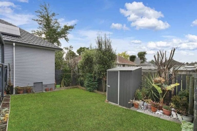Photo of property in 111 Porchester Road, Papakura, 2110