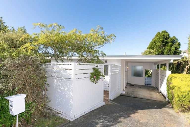 Photo of property in 1/3 Ridd Crescent, Karori, Wellington, 6012