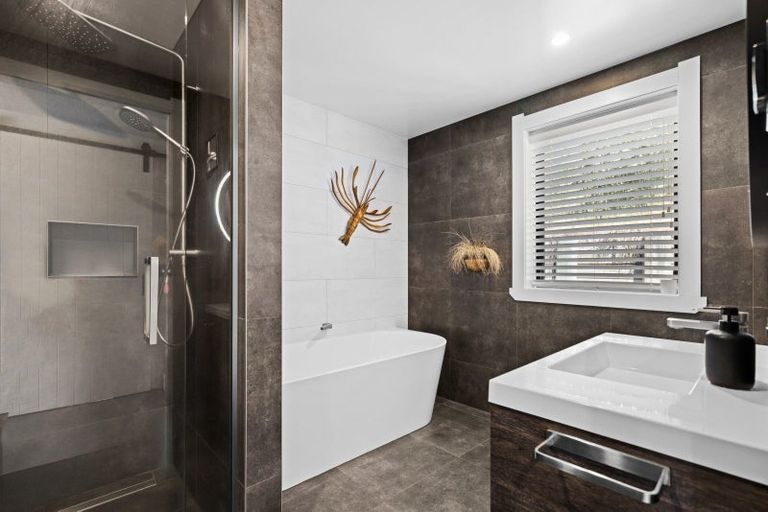 Photo of property in 157 Durham Drive, Havelock North, 4130