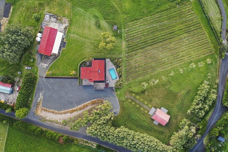 Photo of property in 337a Clarks Beach Road, Clarks Beach, Pukekohe, 2679