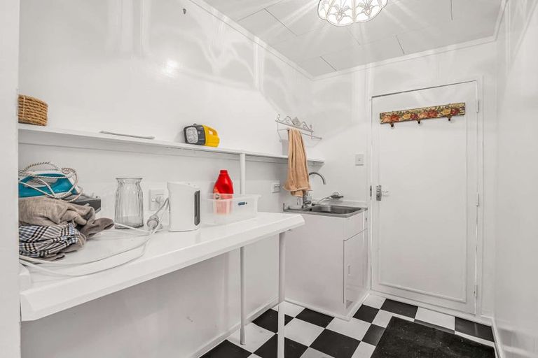 Photo of property in 10a Rira Street, Marton, 4710