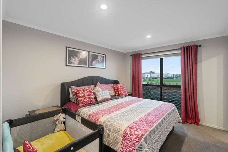 Photo of property in 20 Brian Keogh Lane, Wigram, Christchurch, 8025