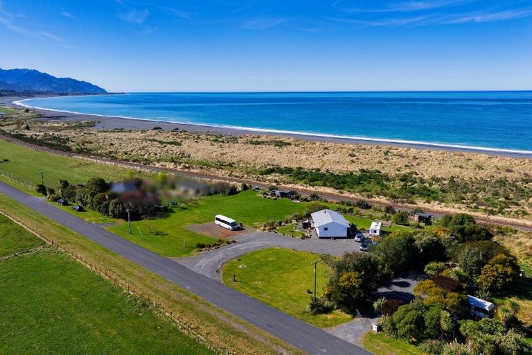 Photo of property in 44 Beach Road, Kaikoura Flat, Kaikoura, 7371