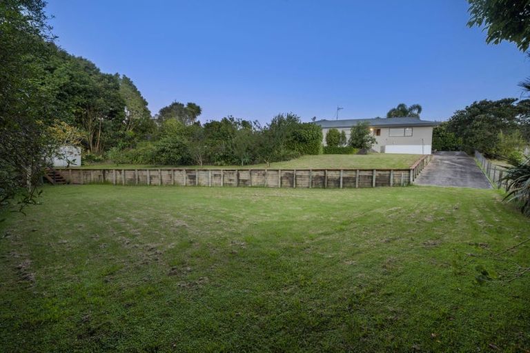 Photo of property in 8 Almond Grove, Greenhithe, Auckland, 0632