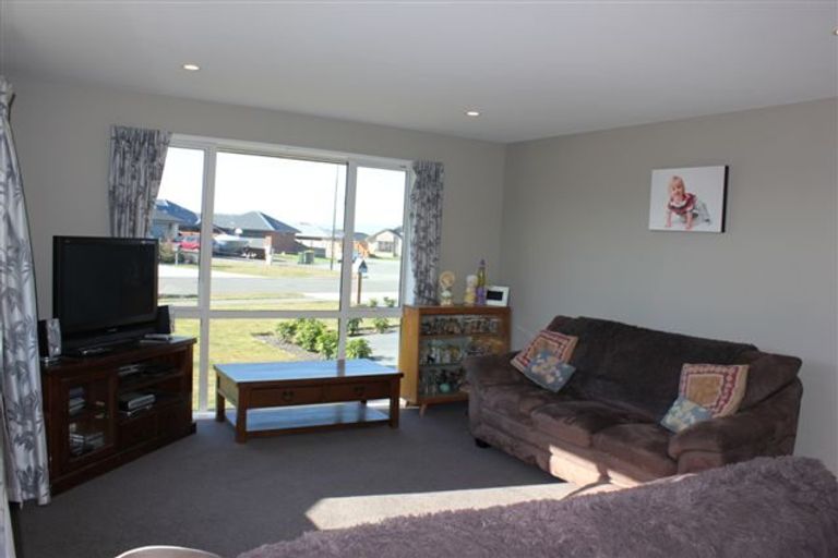 Photo of property in 54 Fairfield Way, Rolleston, 7614