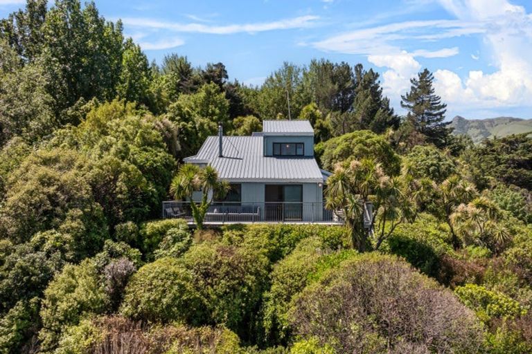 Photo of property in 6348 Christchurch Akaroa Road, Robinsons Bay, 7581