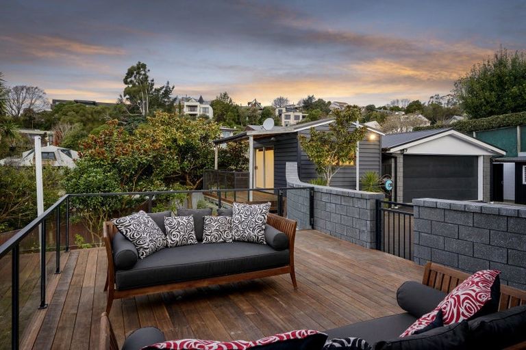 Photo of property in 37 Penruddock Rise, Westmorland, Christchurch, 8025