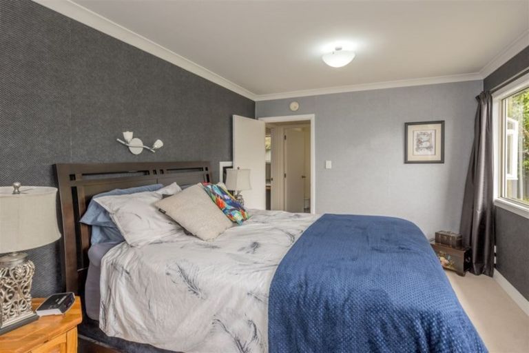 Photo of property in 188 Bartholomew Road, Levin, 5510