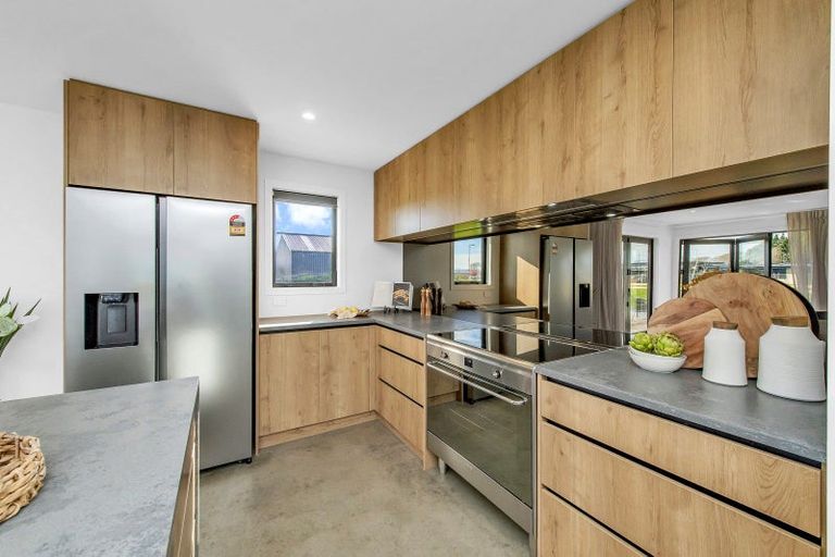 Photo of property in 145 Verdeco Boulevard, Lincoln, 7608