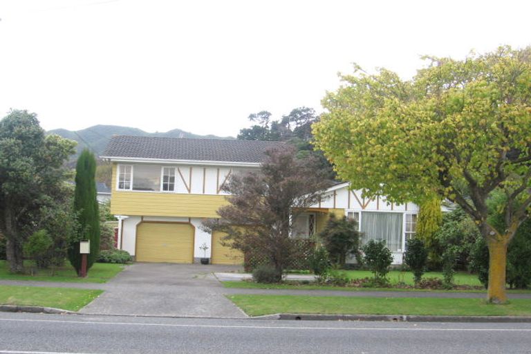 Photo of property in 54 Naenae Road, Naenae, Lower Hutt, 5011