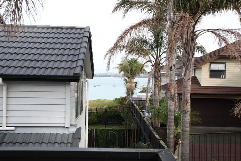 Photo of property in 139 Bucklands Beach Road, Bucklands Beach, Auckland, 2012