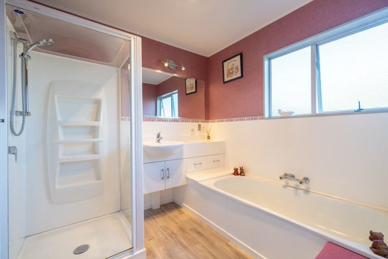 Photo of property in 24 Gunn Street, Te Anau, 9600