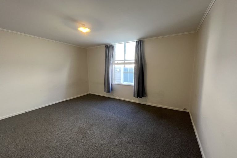 Photo of property in 14 Bidwill Street, Mount Cook, Wellington, 6021