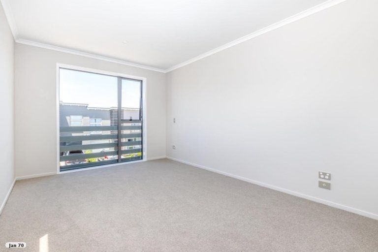 Photo of property in 9 Weta Road, Hobsonville, Auckland, 0616