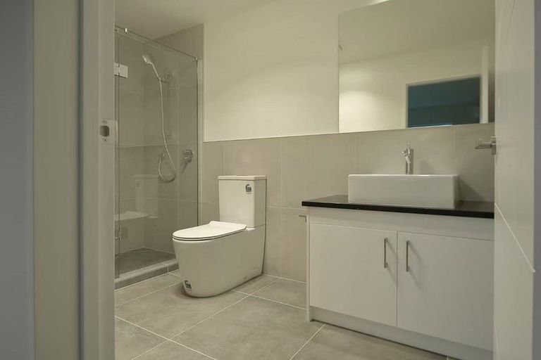 Photo of property in 27 Meritage Lane, Te Atatu South, Auckland, 0610