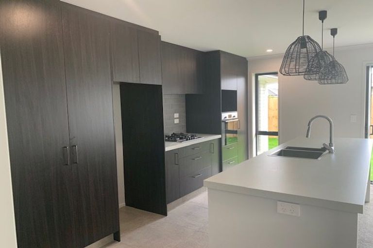 Photo of property in 16a Kereruu Street, Cambridge, 3434