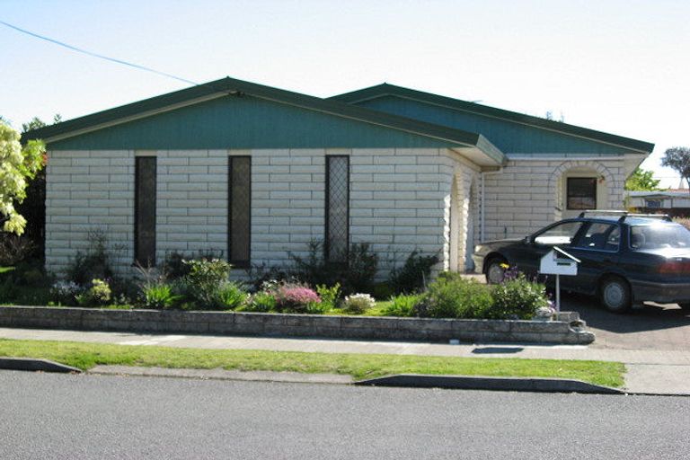 Photo of property in 2 Milford Street, Witherlea, Blenheim, 7201