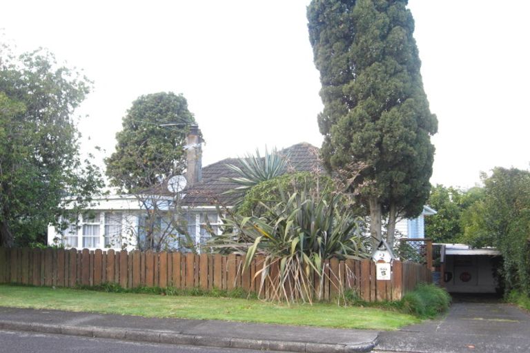 Photo of property in 2 Percival Street, Manurewa, Auckland, 2102