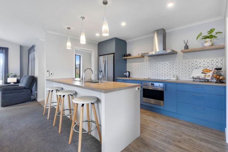 Photo of property in 39 Huntaway Close, Stoke, Nelson, 7011