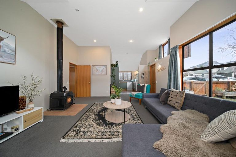 Photo of property in 18a Daveys Place, Arrowtown, 9302