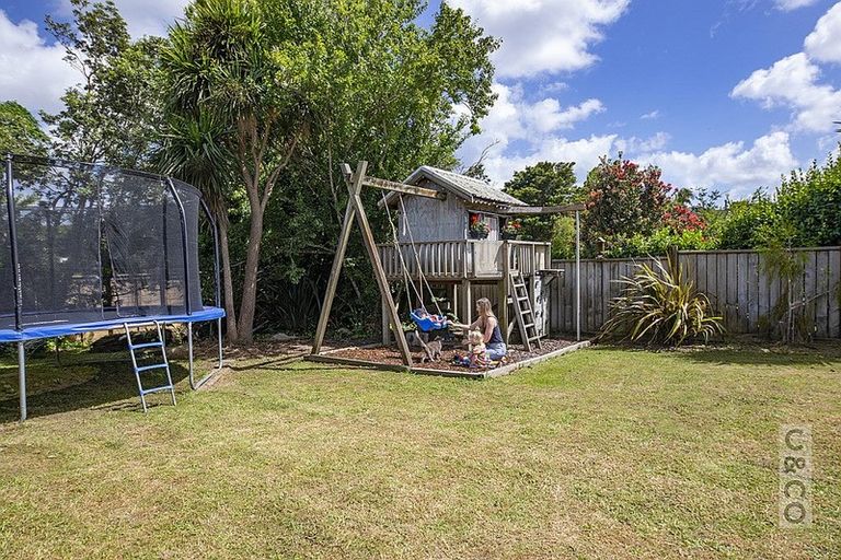 Photo of property in 41 Riverhead Road, Kumeu, 0810