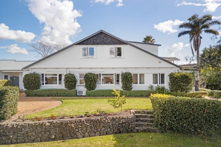 Photo of property in 32 Matua Road, Matua, Tauranga, 3110