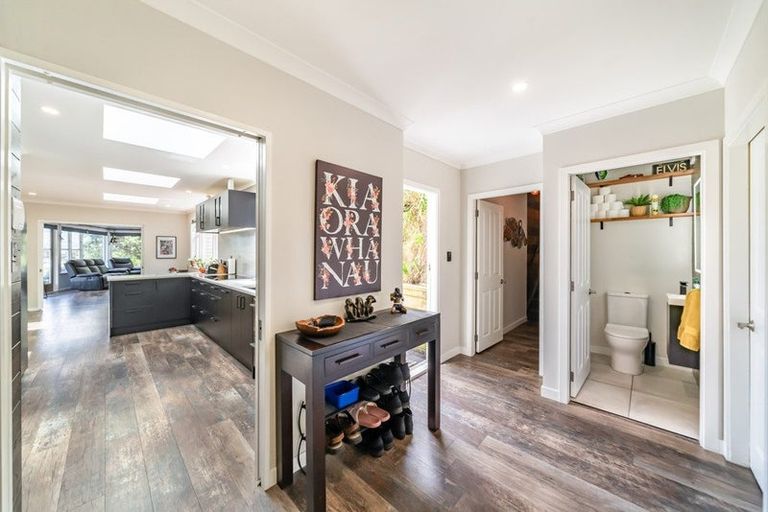 Photo of property in 71 Wyndrum Avenue, Waterloo, Lower Hutt, 5011