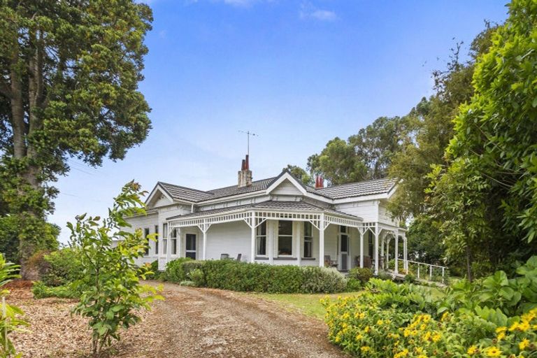 Photo of property in 2398 Cheltenham Hunterville Road, Beaconsfield, Feilding, 4779