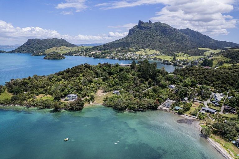Photo of property in 2418 Whangarei Heads Road, Whangarei Heads, 0174