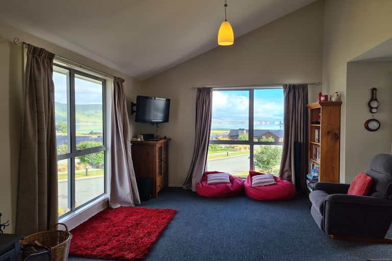 Photo of property in 3 Pollock Place, Lake Tekapo, 7999